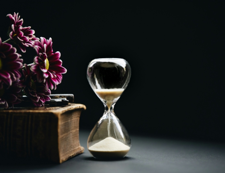 How to Manage Time Effectively and Increase Productivity